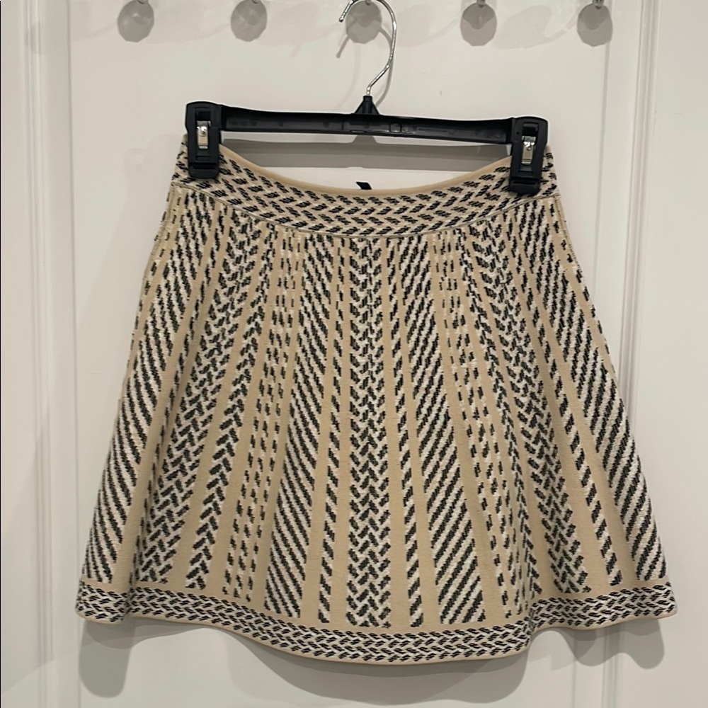 BCBGMaxAzria Black and Cream Mini Skater Skirt